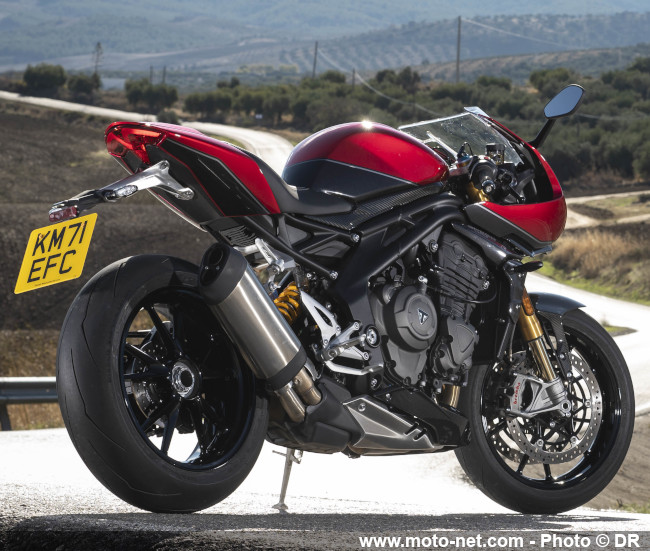  Essai Speed Triple RR : le maxiroasdter Triumph en Road Racer 