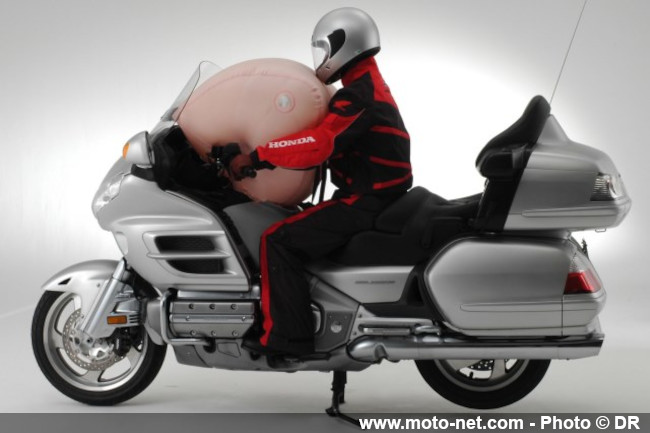  Piaggio et Autoliv planchent sur un futur airbag sur deux et trois-roues