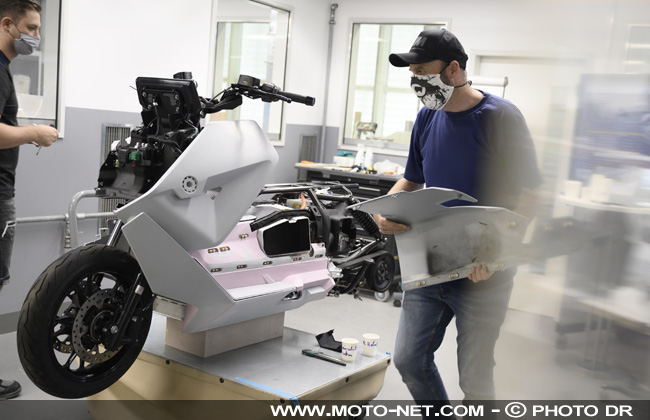 Scooter CE 04, futur modèle d'une gamme BMW Motorrad électrique