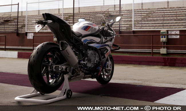  M1000RR : BMW lance sa première moto M, sur base de S1000RR 