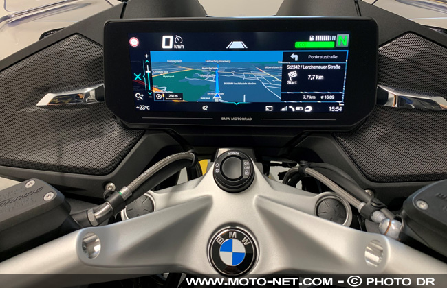  BMW Motorrad offre un lifting et des extensions à sa R1250RT 2021