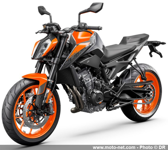  890 Duke 