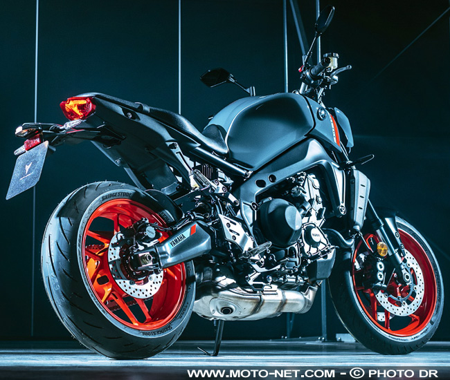  Nouvelle Yamaha MT-09 2021 : grosses mises à jour et mise à nue...