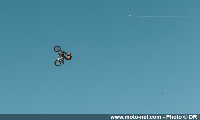  Vidéo moto : le champion de FMX Tom Pagès passe en mode avion