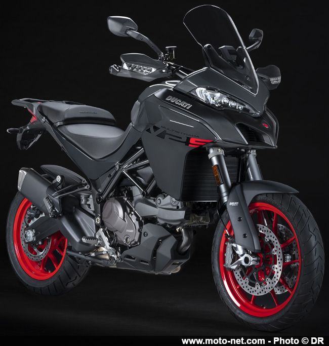  Ducati renomme sa petite Multistrada V2 et la propose aux permis A2