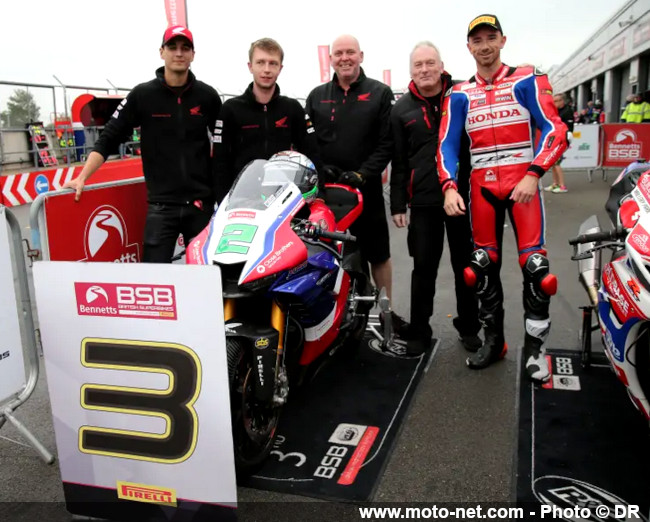  John McGuinness de retour sur la Honda Fireblade au Tourist Trophy 2022 
