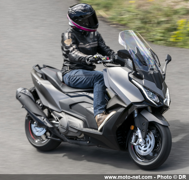 Essai AK Premium : le maxiscooter Kymco offre le max de tech