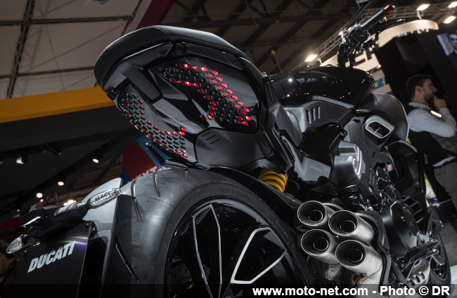Le monstre Ducati Diavel V4, élu plus belle moto du salon Eicma 2022