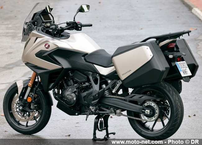  Essai NT1100 2025 : la routière Honda a plus de coffre(s) !