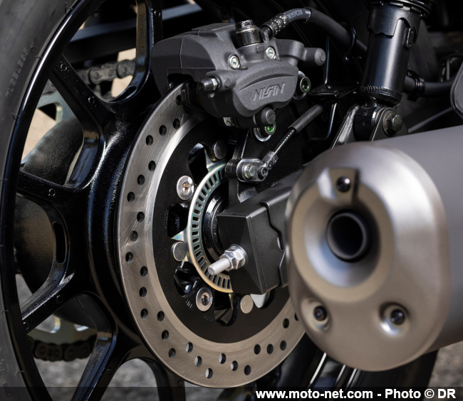  Essai Kawasaki Eliminator 500 : remake tout gentil du muscle-bike Kawasaki 
