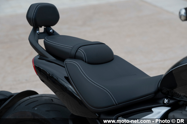  Essai Rocket 3 Storm R et GT 2024 : Triumph vous décomplexe