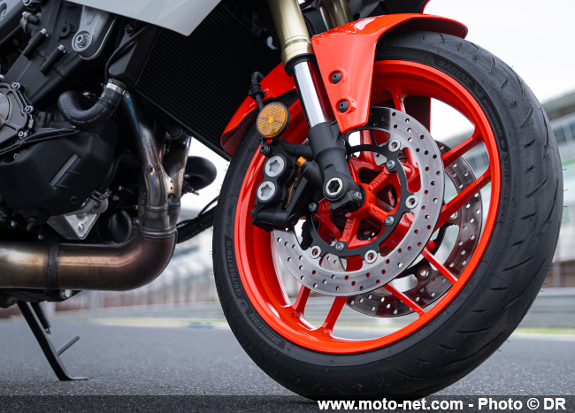 Essai XSR900GP : Yamaha donne un coup de jeune au néo-rétro 
