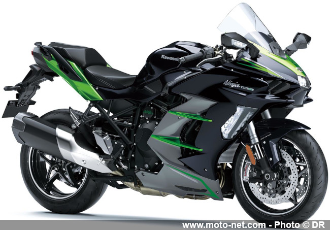 Kawasaki dévoile les coloris 2024 de ses roadsters Z, sportives et routières Ninja Kawasaki dévoile les coloris 2024 de ses roadsters Z, sportives et routières Ninja