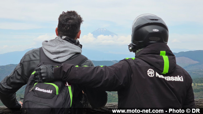 Kawasaki La Défense et ses clients sur ''la'' route du Japon Kawasaki La Défense et ses clients sur ''la'' route du Japon