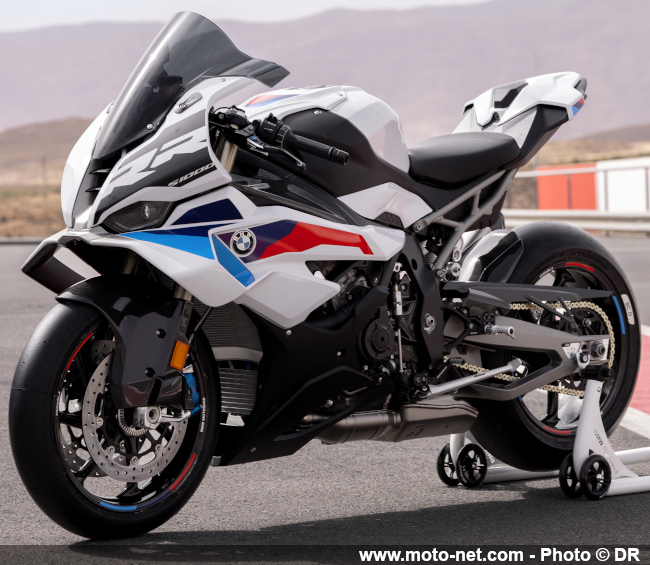 BMW met à jour ses sportives RR et maxiroadsters R en 2025 