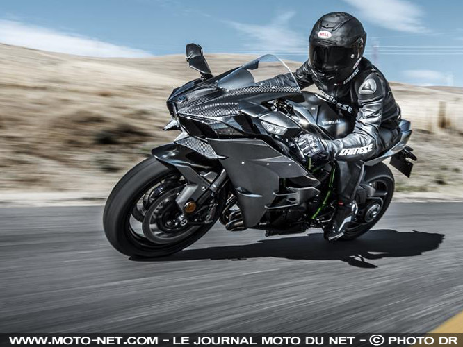 Kawasaki Ninja H2 et H2 Carbon 2017 : premières informations