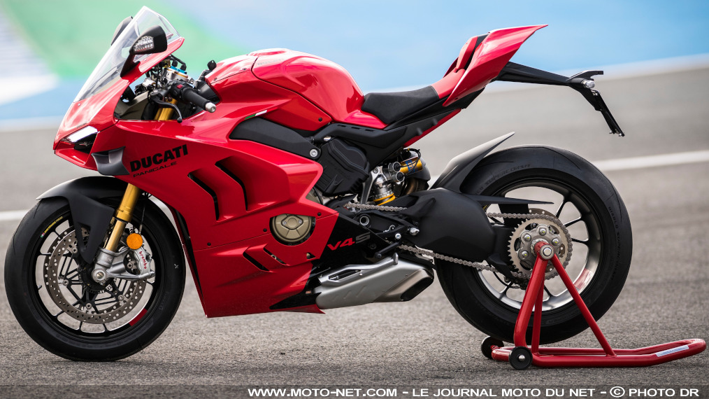 Ducati met à jour ses Panigale V4 2023... et vos modèles 2022 ! 