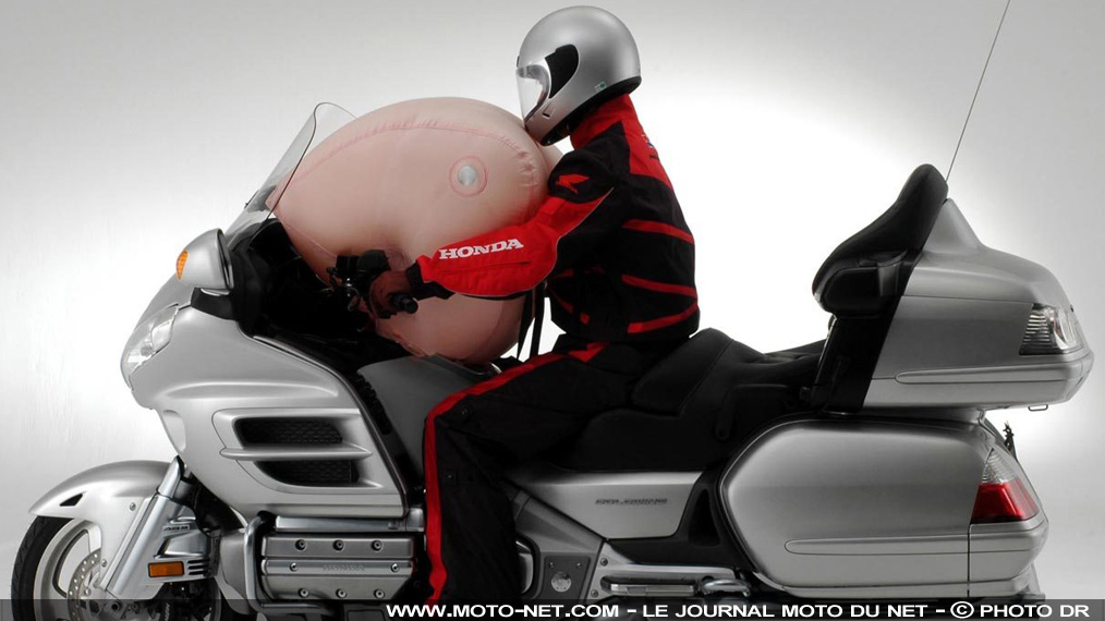 Rappel GoldWing Airbag (2007-2016) : Honda ne relâche pas la pression