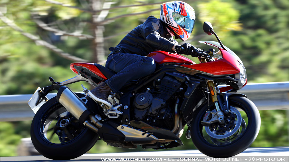 Essai Speed Triple 1200 RR : le maxiroadster Triumph en Road Racer