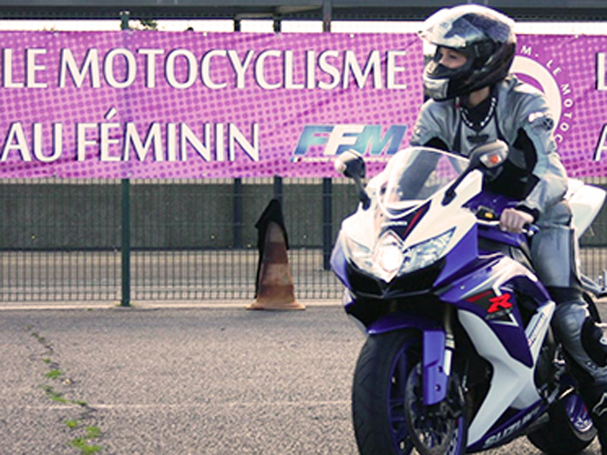 Sessions de roulage réservées aux filles au Track Day Moto du Mans