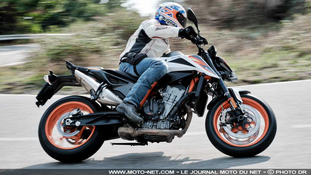 Essai KTM 890 Duke R : lame fatale