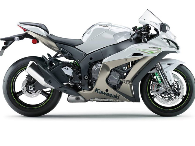 Coup de blanc pour la Kawasaki ZX-10R 2017